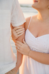 SarahandConnor-HannahDosterPhotography-14-Cinnamon-Shore-Port-Aransas-couple-photographer-Corpus-Christi