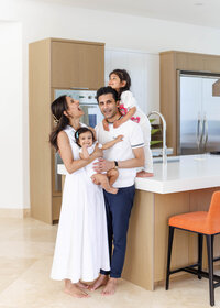 Family posed together during an Indian Wells family photography session
