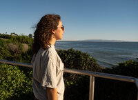 shell-beach-surf-girl-1