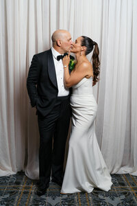 StephanieandToddPortraitParlourGuestExperiencebyCourtneyPaigePhotography-147
