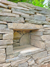katahdin-stone-works-stone-fireplace-niche