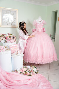 Kerry Chavez Photography — cinematic quinceañera portraits for Latin families across Australia