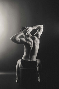 Male_Editorial_Boudoir_Photographers_023
