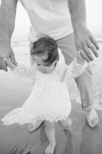 TheHostetlerFamily_HannahDosterPhotography-83-Cinnamon-Shore-Port-Aransas-family-photographer-Corpus-Christi