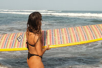 saladita-beach-surf-girl-17