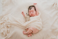 in-home-lifestyle-newborn-family-photographer-bunbury-57