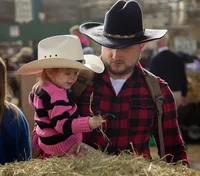 Farmshow Little Cowgirl-1