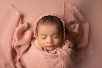 Newborn2