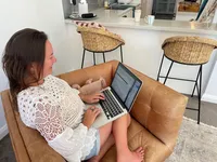 Bex Thomas_10