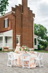 Ivory-Door-Studio-Ravenswood-Mansion-Styled-Wedding-0035