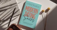 Modern Dating Sucks Share Graphic