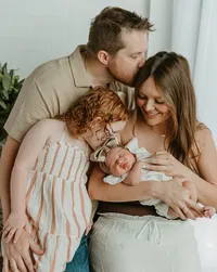 QuadCitiesNewbornPhotographer-16