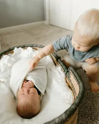 QuadCitiesNewbornPhotographer-8