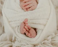 QuadCitiesNewbornPhotographer-38