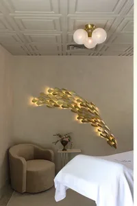msb-interior-design-wellness-co-treatment-room-gold-wall-art