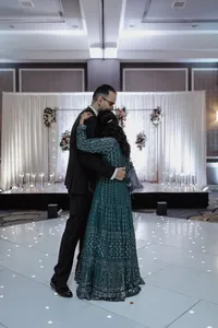 ShadowShinePictures-HollyAaras-Dearborn-Wedding-Photography-154