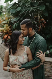 ShadowShinePictures-RakshaSagar-Detroit-Engagement-Photography-17