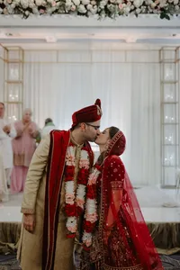 ShadowShinePictures-HollyAaras-Dearborn-Wedding-Photography-74