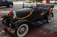 ShadowShinePictures-HollyAaras-Dearborn-Wedding-Photography-47