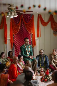 ShadowShinePictures-HollyAaras-Dearborn-Wedding-Photography-14
