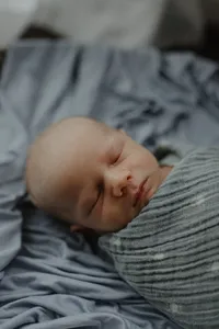 Shadow-Shine-Pictures-Wedding-Referral-Lifestyle-Turnbull-Newborn-1