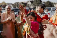 ShadowShinePictures-HollyAaras-Dearborn-Wedding-Photography-18