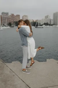 ShadowShinePictures-TarynZak-Chicago-Engagement-Photography-18