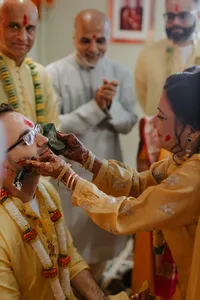 ShadowShinePictures-HollyAaras-Dearborn-Wedding-Photography-24