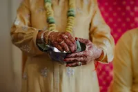 ShadowShinePictures-HollyAaras-Dearborn-Wedding-Photography-23