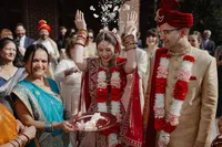 ShadowShinePictures-HollyAaras-Dearborn-Wedding-Photography-79