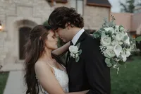 ShadowShinePictures-PeytonEgan-Grand-Rapids-Wedding-Videography-31