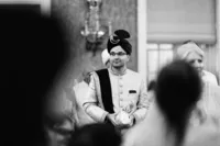 ShadowShinePictures-HollyAaras-Dearborn-Wedding-Photography-55
