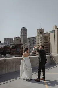 ShadowShinePictures-JeanaKyle-Detroit-Wedding-Photography-28