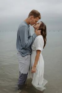 ShadowShinePictures-TarynZak-Chicago-Engagement-Photography-47