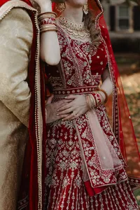 ShadowShinePictures-HollyAaras-Dearborn-Wedding-Photography-43