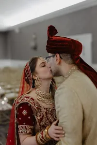 ShadowShinePictures-HollyAaras-Dearborn-Wedding-Photography-35