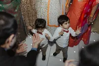 ShadowShinePictures-HollyAaras-Dearborn-Wedding-Photography-162