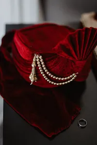 ShadowShinePictures-HollyAaras-Dearborn-Wedding-Photography-3