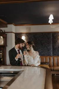ShadowShinePictures-JeanaKyle-Detroit-Wedding-Photography-46