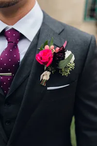 groom-boutonniere-dresser-mansion-1