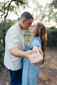 creative-ring-photo-engagement-session-lake-arcadia-oklahoma-17