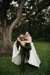 Lauren+Roger-WeddingatSpringsMagnoliaManorinArlingtonTexas-HoustonWeddingPhotographer-17