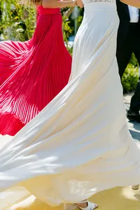 u3981682316_candid_wedding_dance_floor_detail_tight_vertical__53cf1bfe-09a9-4411-81d1-5cd9d89c07bd_3
