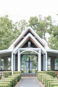 AlexaSmithPhotographyHighgroveFarmsWedding-84