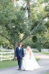 AlexaSmithPhotographyHighgroveFarmsWedding-57