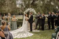 Rochester Hills | Wedding Portraits
