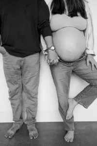minneapolis mn lifestyle maternity and newborn photographer