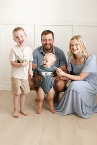 studio family photographer lakeville mn