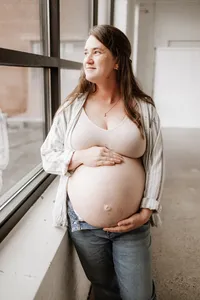 ne minneapolis studio maternity photographer