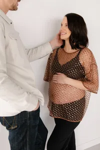 lifestyle maternity photo session minneapolis photographer